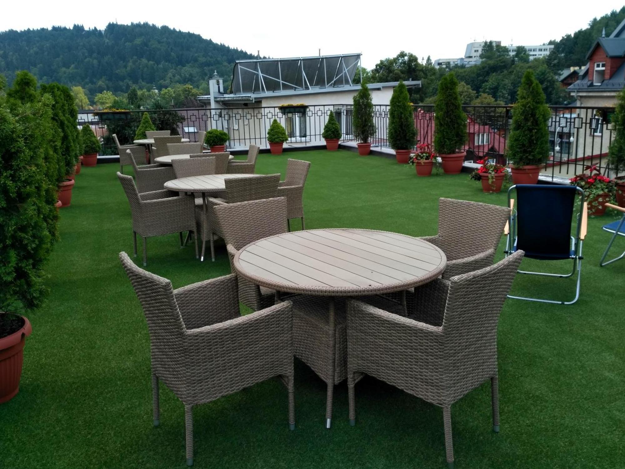 Hotel *** Nat Krynica-Zdrój Exteriör bild